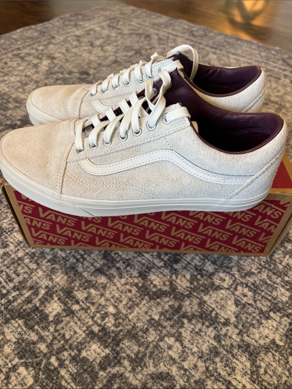 Vans Men’s Old Skool Love is Pain Shoes - size 9.5 - Blanc de Blanc